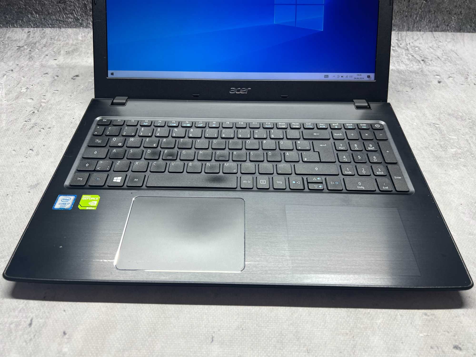 Acer Aspire E5-575/ INTEL i7-6500u/ 16GB DDR4/ 256SSD + 1TB/ 940MX 2GB