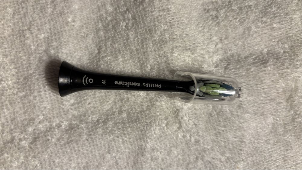 Końcówka do szczoteczki Philips Sonicare W2 czarna