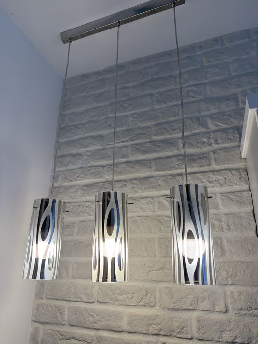 Lampa sufitowa wiszaca 3 i 1 punktowa . Szklana . Zobacz Warto .
