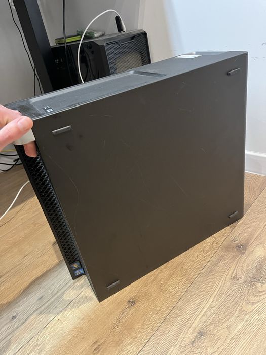 Sprzedam komputer stacjonarny DELL PRECISION T3600