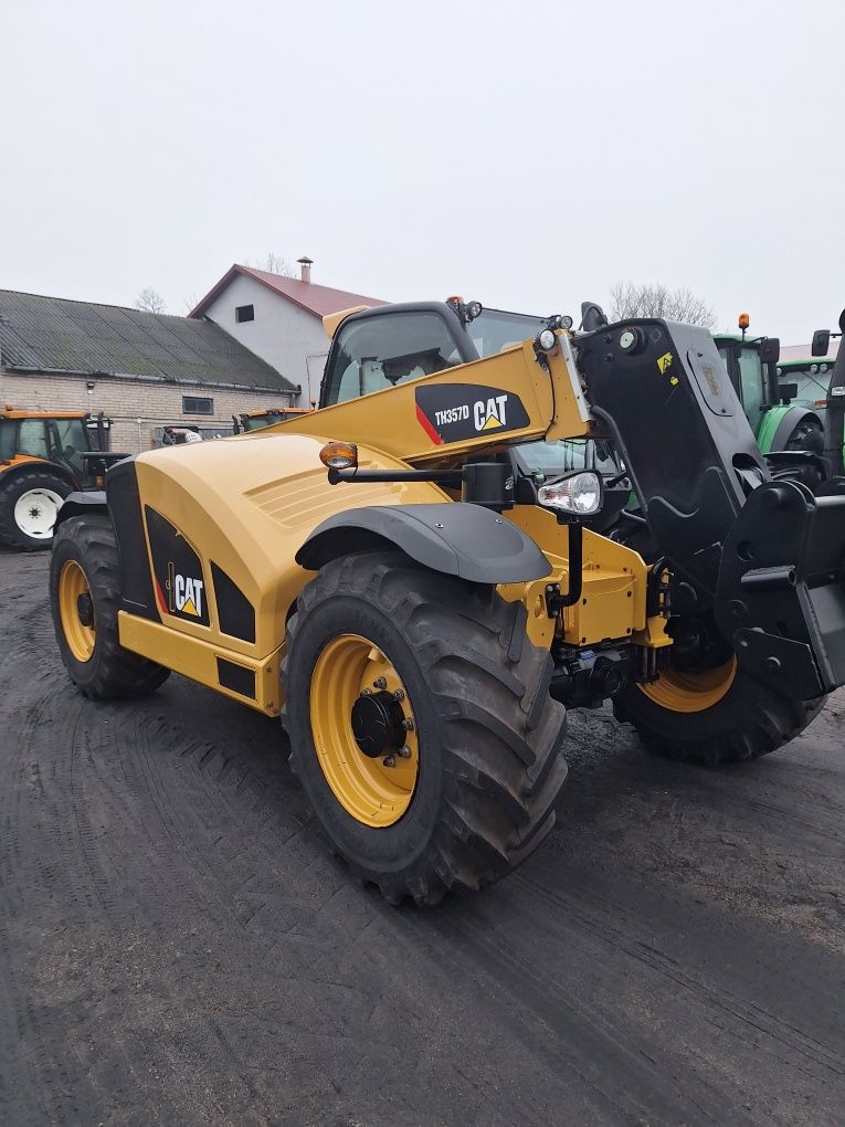Caterpillar  TH 357 D Rok 2019  Nie  Manitou  JCB  Merlo