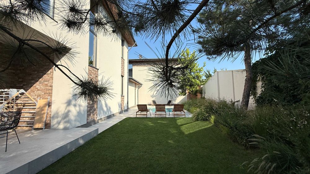 Продажа • Новый дом с бассейном Вильямса, 21 • 3 спальни • Гараж 2 а/м