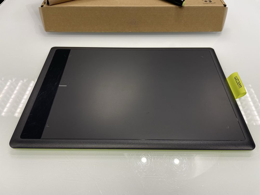 Tablet graficzny One by Wacom M CTL - 671