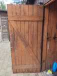 Sprzedam drzwi drewniane z desek