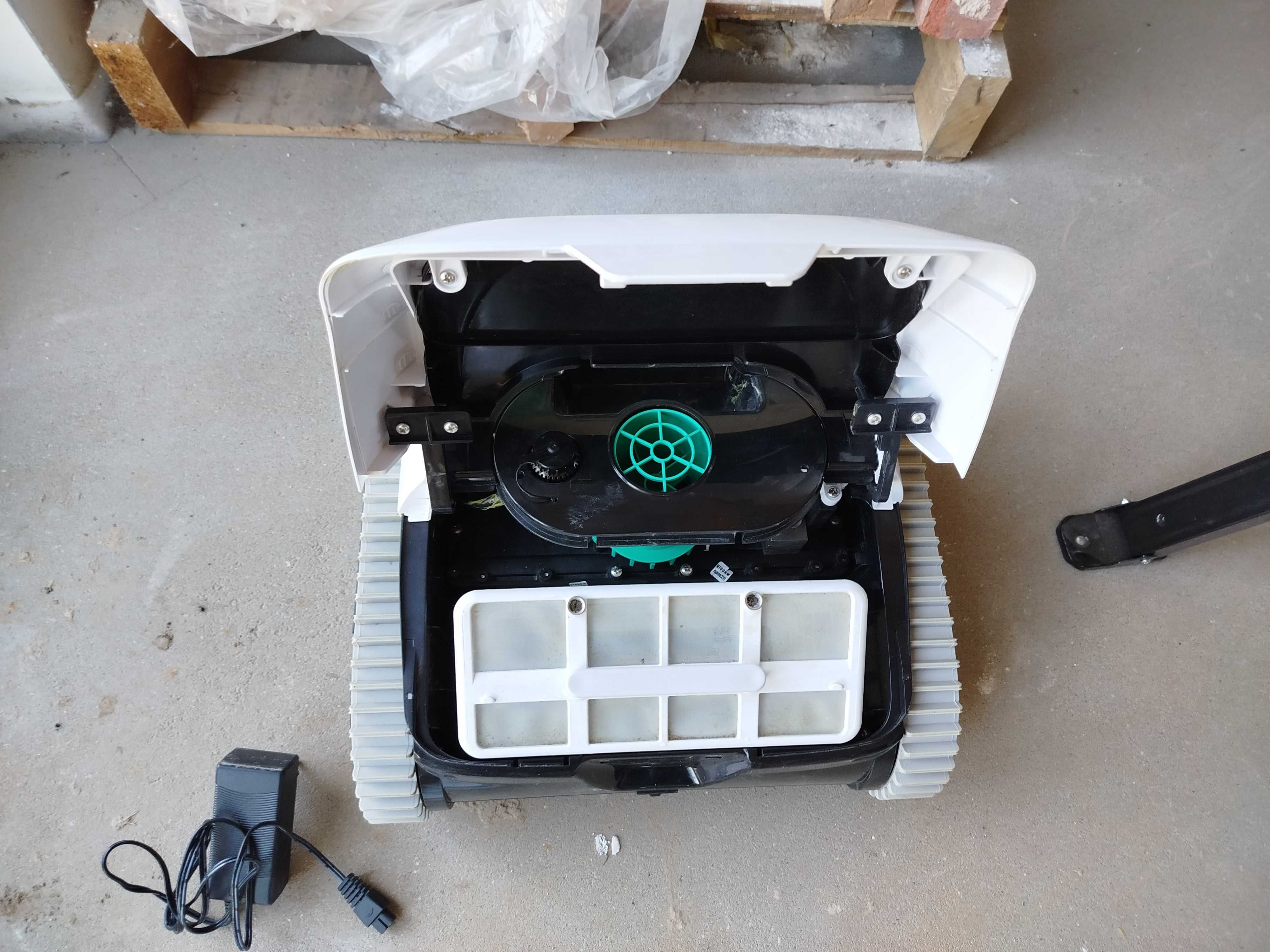Robot basenowy odkurzacz bezprzewodowy WYBOT C1 OS7010C, aplikacja