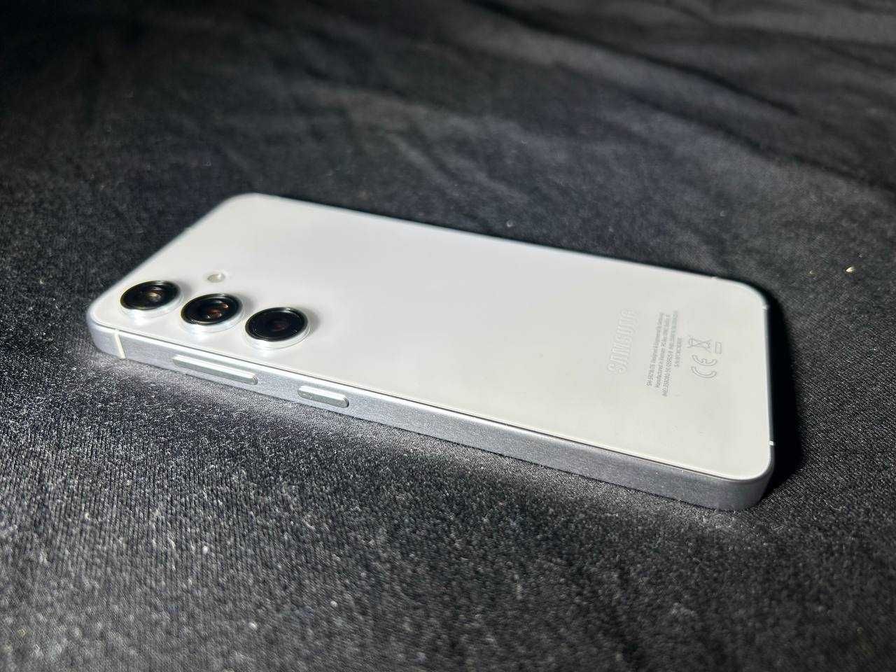Samsung Galaxy S24 - Marble Gray - 8GB - 128GB - повний комплект