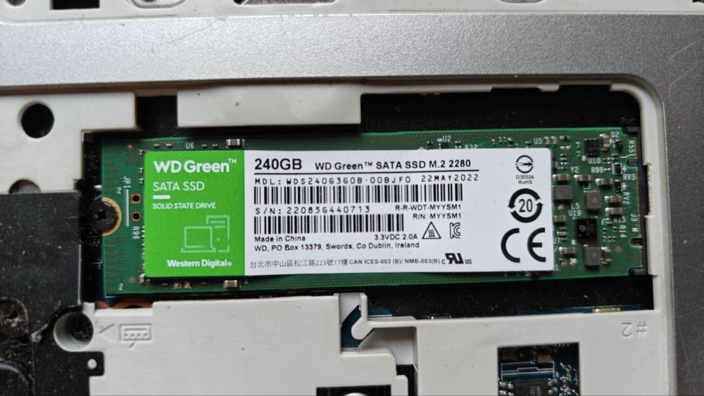 HP ProBook 440 G4 / i3 / 16GB / SSD 340GB + HDD 1TB