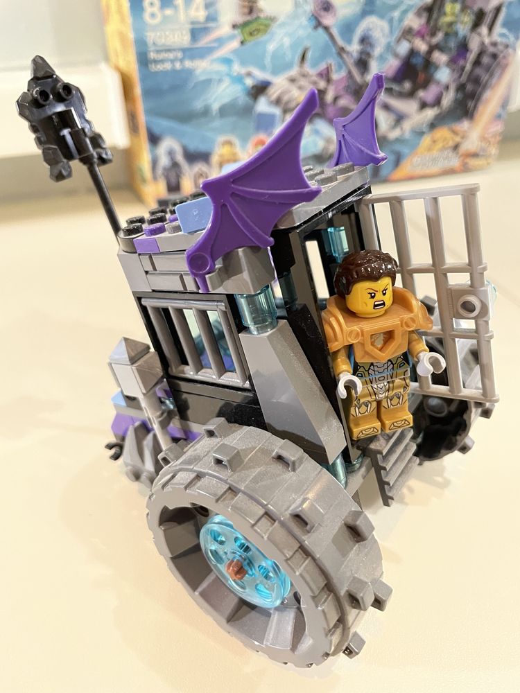 LEGO NEXO KNIGHTS Мобильная тюрьма Руины (70349)