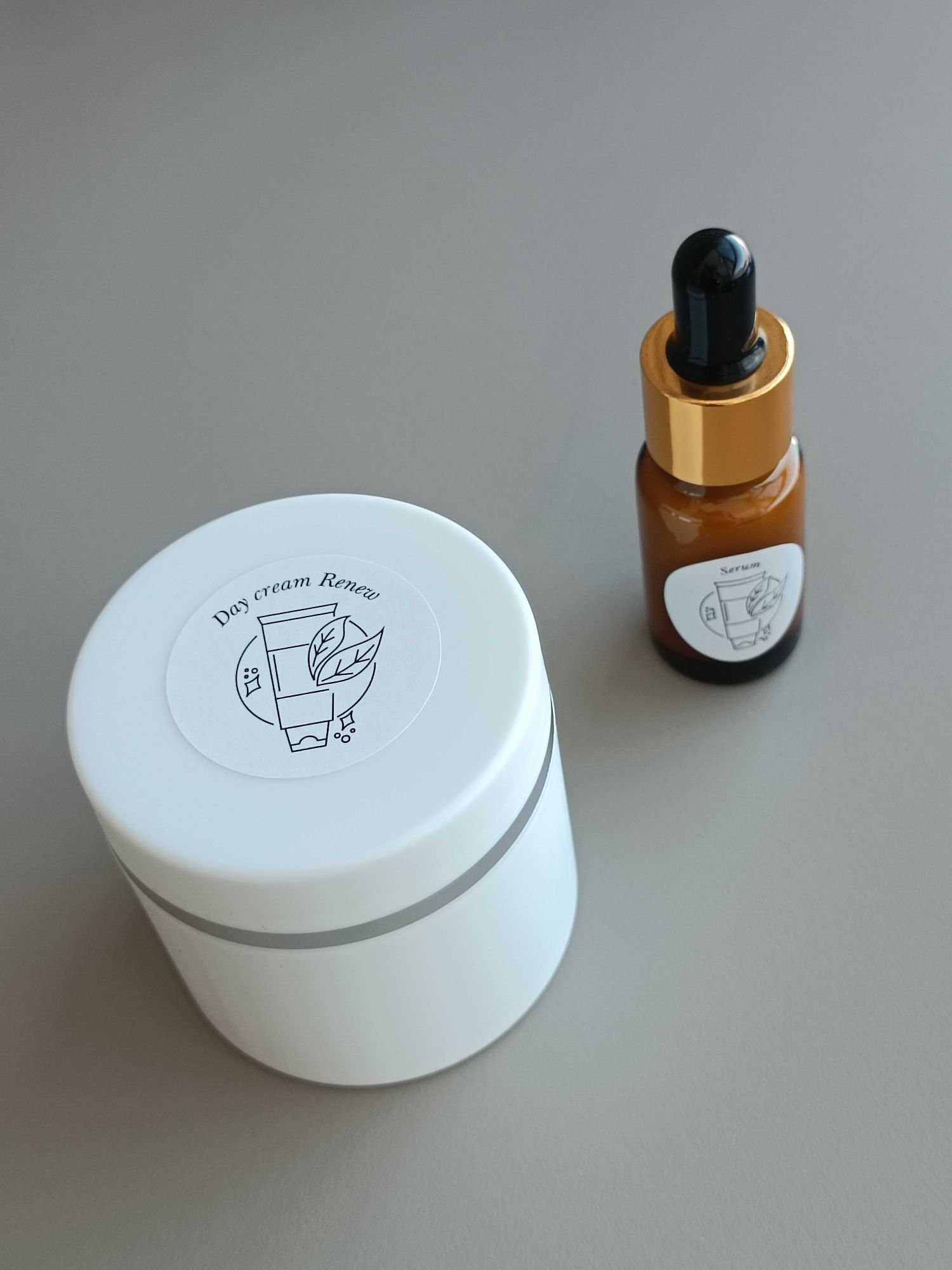 Renew Hydro Comfort Glow Moisturizer spf 25 • РОЗПИВ • АСОРТИМЕНТ