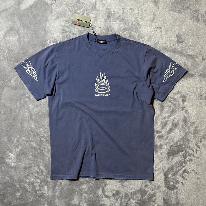 Футболка balenciaga Burning Unity y2k vetements