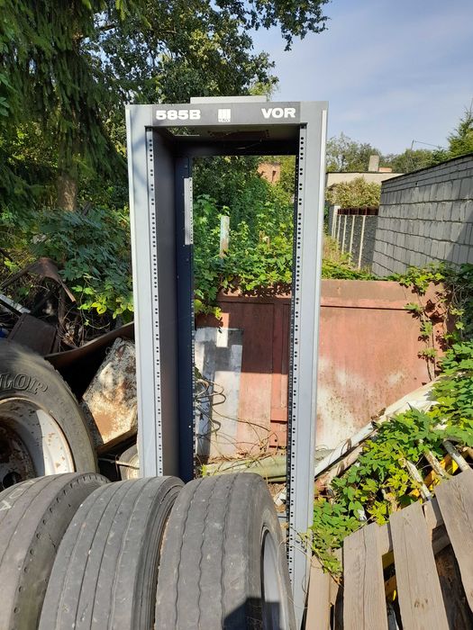 Sprzedam szafki metalowe