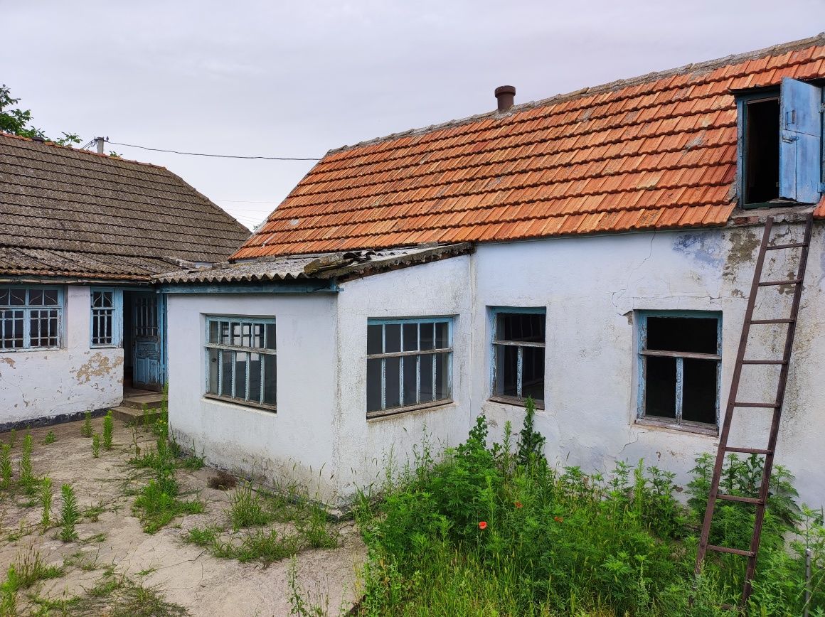 Продам будинок з теріторією в с. Баловне, Миколаївська область