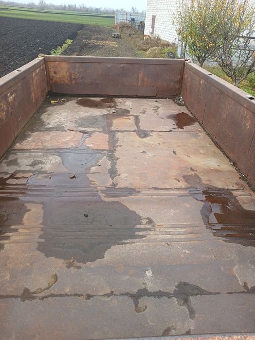 Продам причіп зіловський