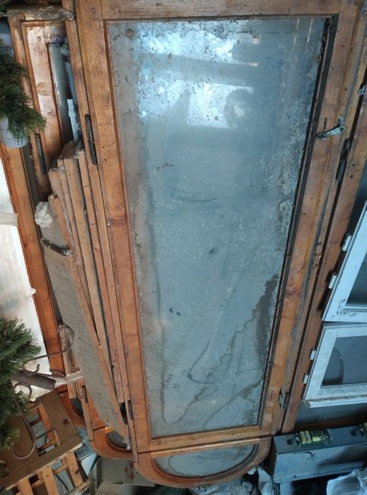 Продаються дерев'яні вікна