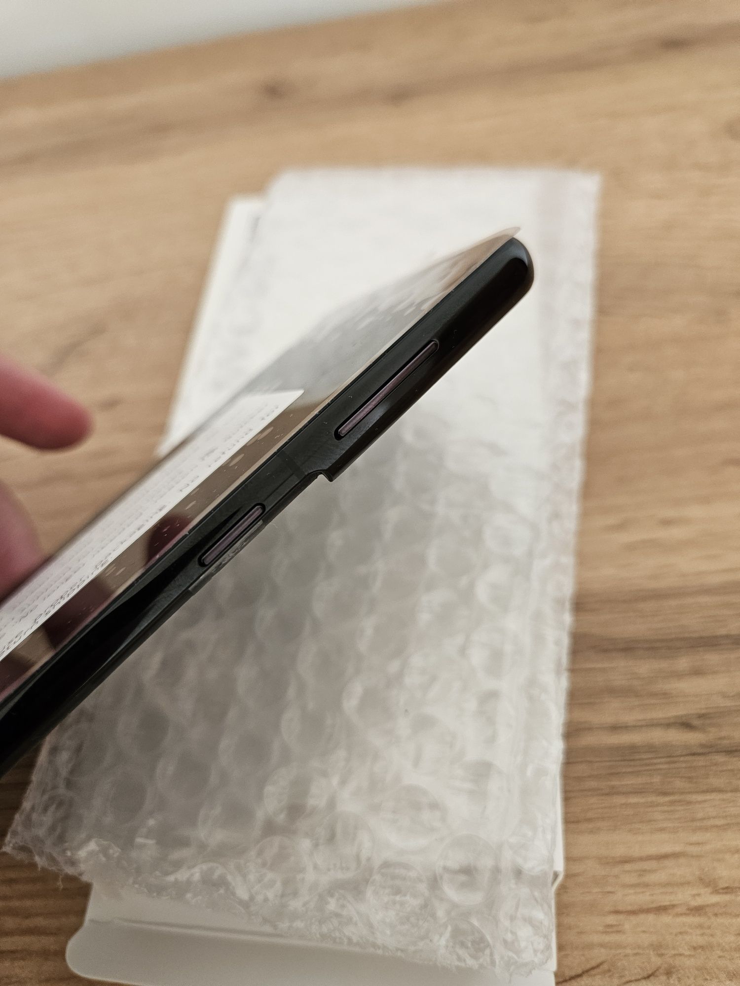 Новий дисплей екран з рамкою на Samsung s21 plus