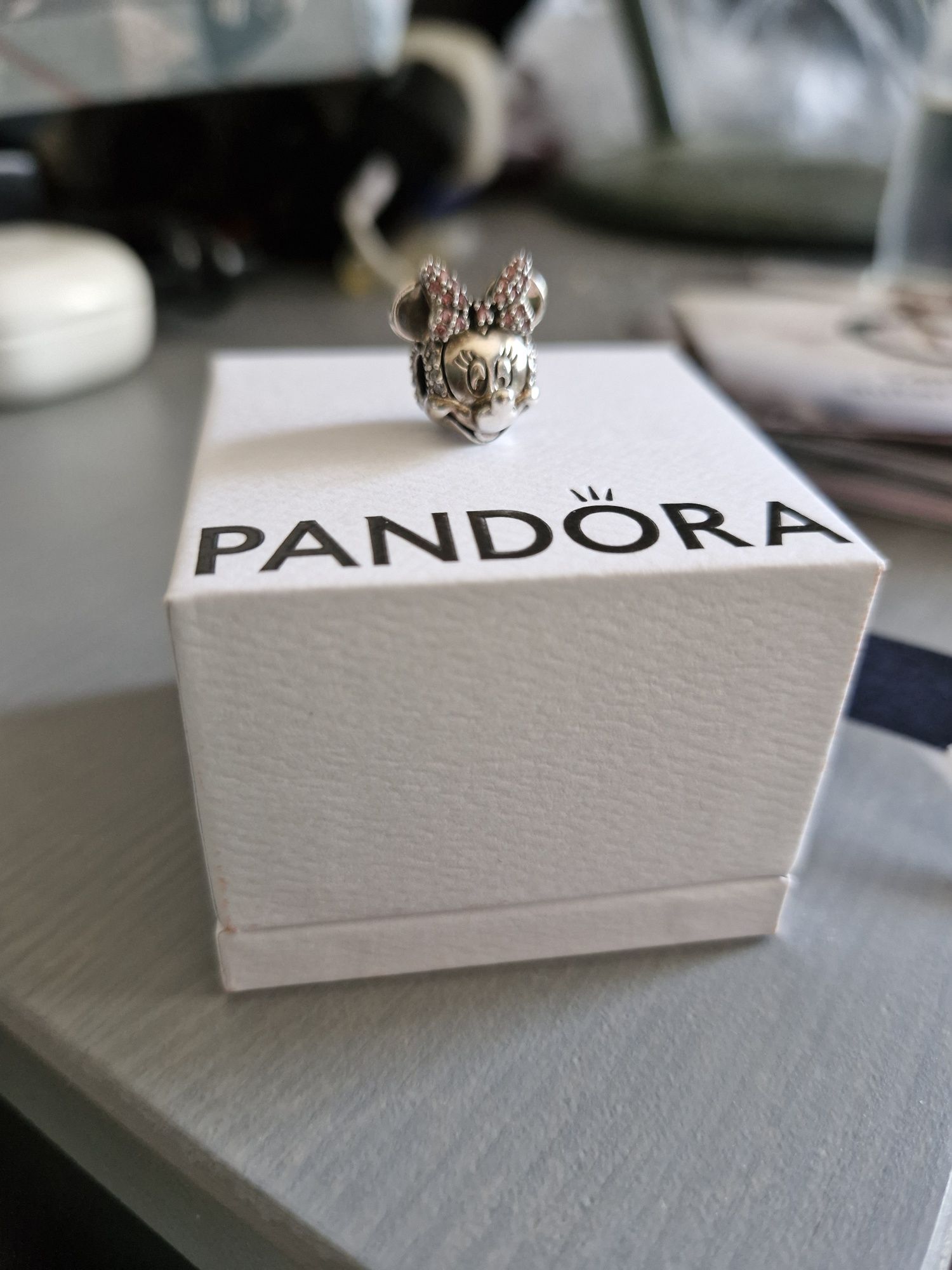 Chamrs Pandora myszka minnie