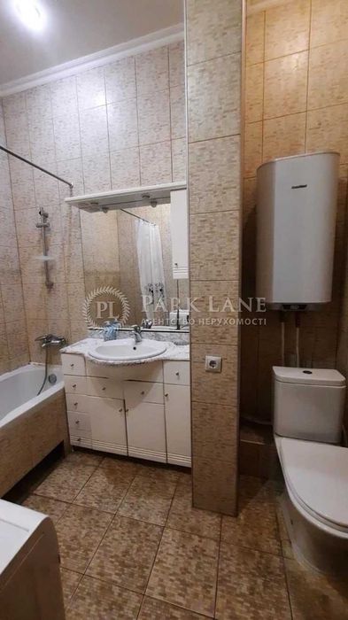 Продаж 2К Квартири Саксаганського, 36а ЦЕНТР Царський будинок 65м2