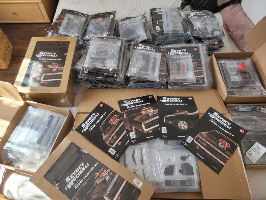 Model Szybcy i Wściekli nie złożony Dodge Charger R/T 1/8