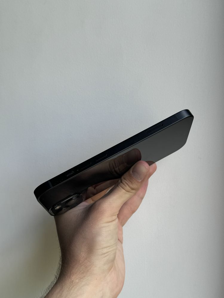 iPhone 13 256 Gb Midnight Neverlock АКБ 100% Идеальное состояние