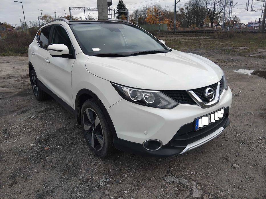 Nissan Qashqai panorama automat kamery 360 navi kamera cofania