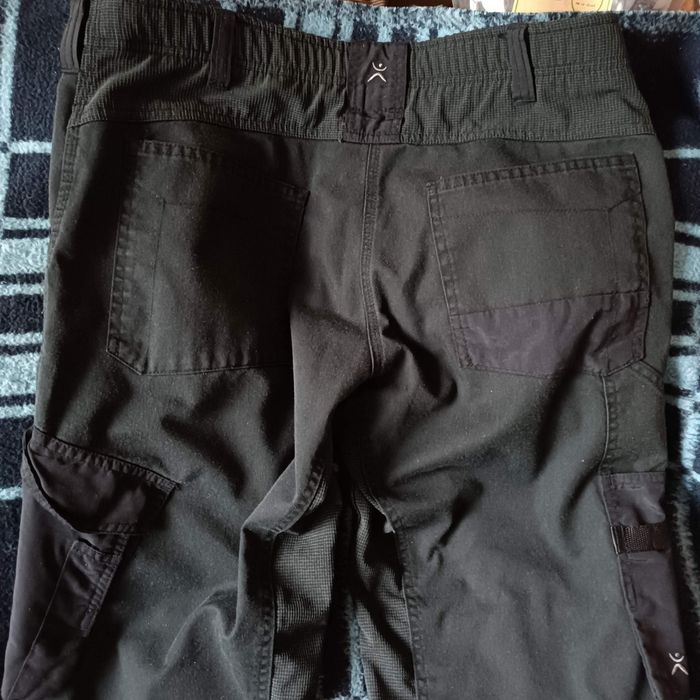 Spodnie treningowe bojówki Planam