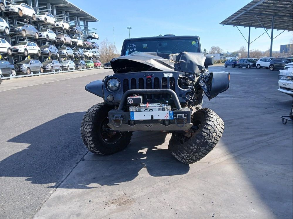 Jeep Wrangler 2.8 CRD offroad Automat wyciagarka