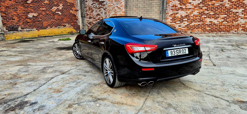 Maserati ghibli Nacional com livro de revisões