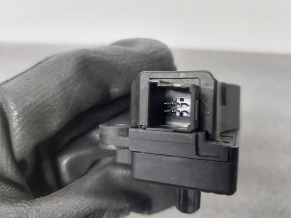 Motor da comporta da sofagem PEUGEOT 407 (6D_)