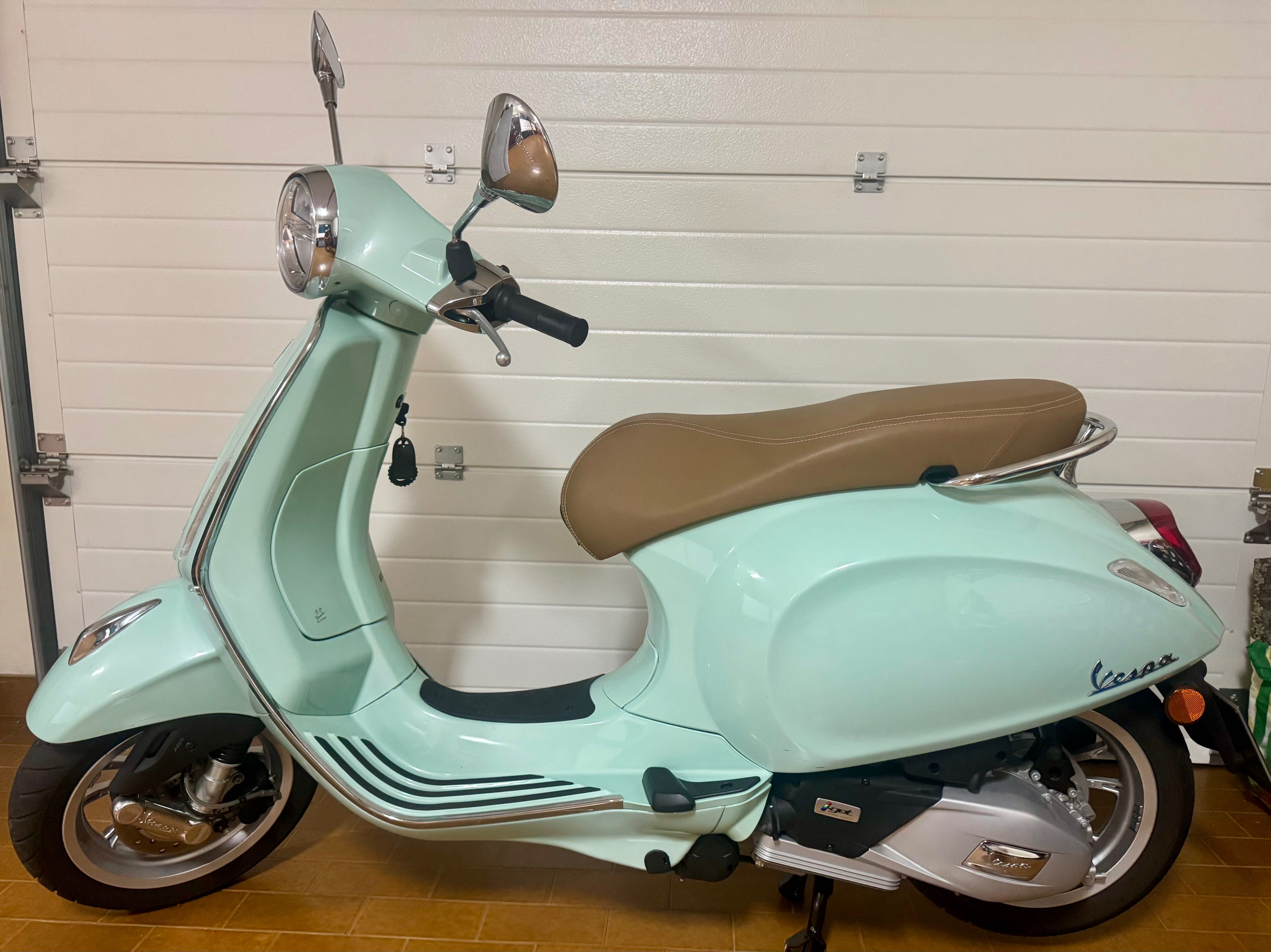 Vespa Primavera 125cc 2021 – Só 246 km