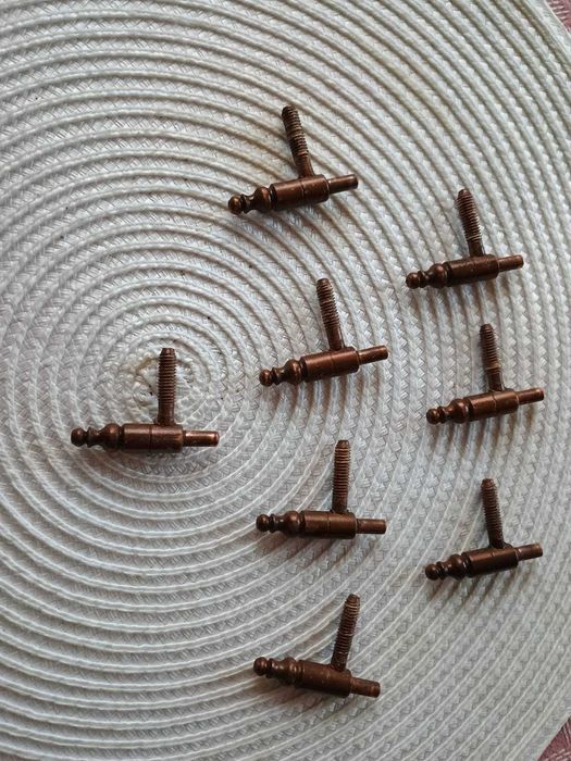 Machoniowe drzwiczki