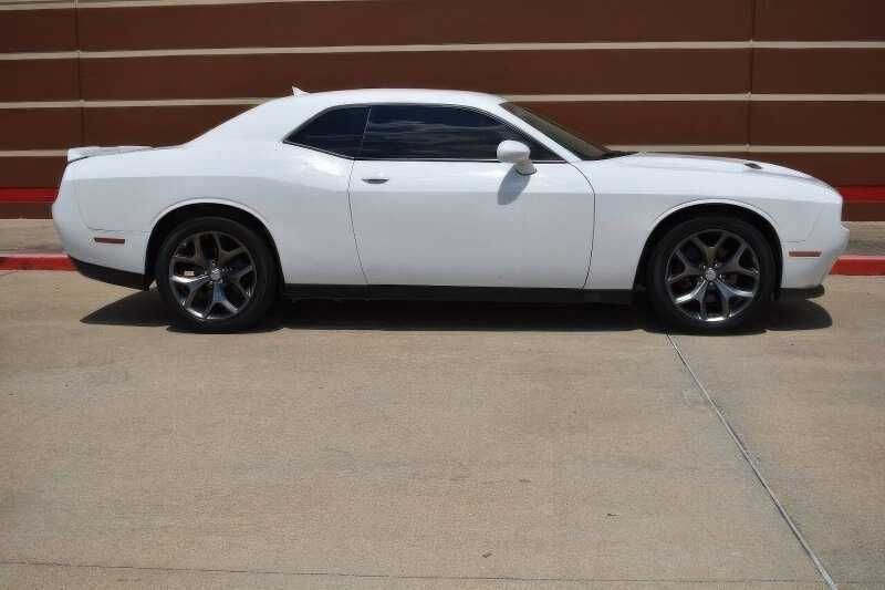 2020 Dodge Challenger SXT