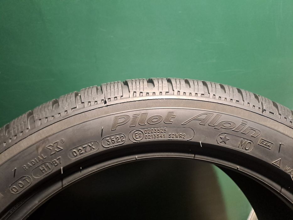 Opona 245 45 R18 100V XL Pilot Alpin PA4 * MO