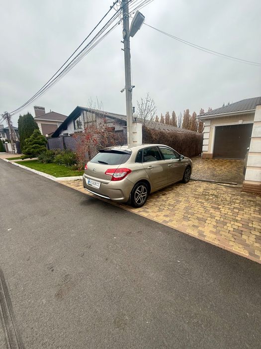 Citroen C4 2012  ll покоління