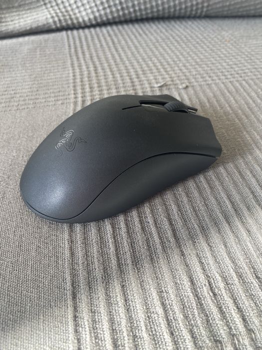 Rato Razer Deathadder V2 X Hyperspeed pilhas
