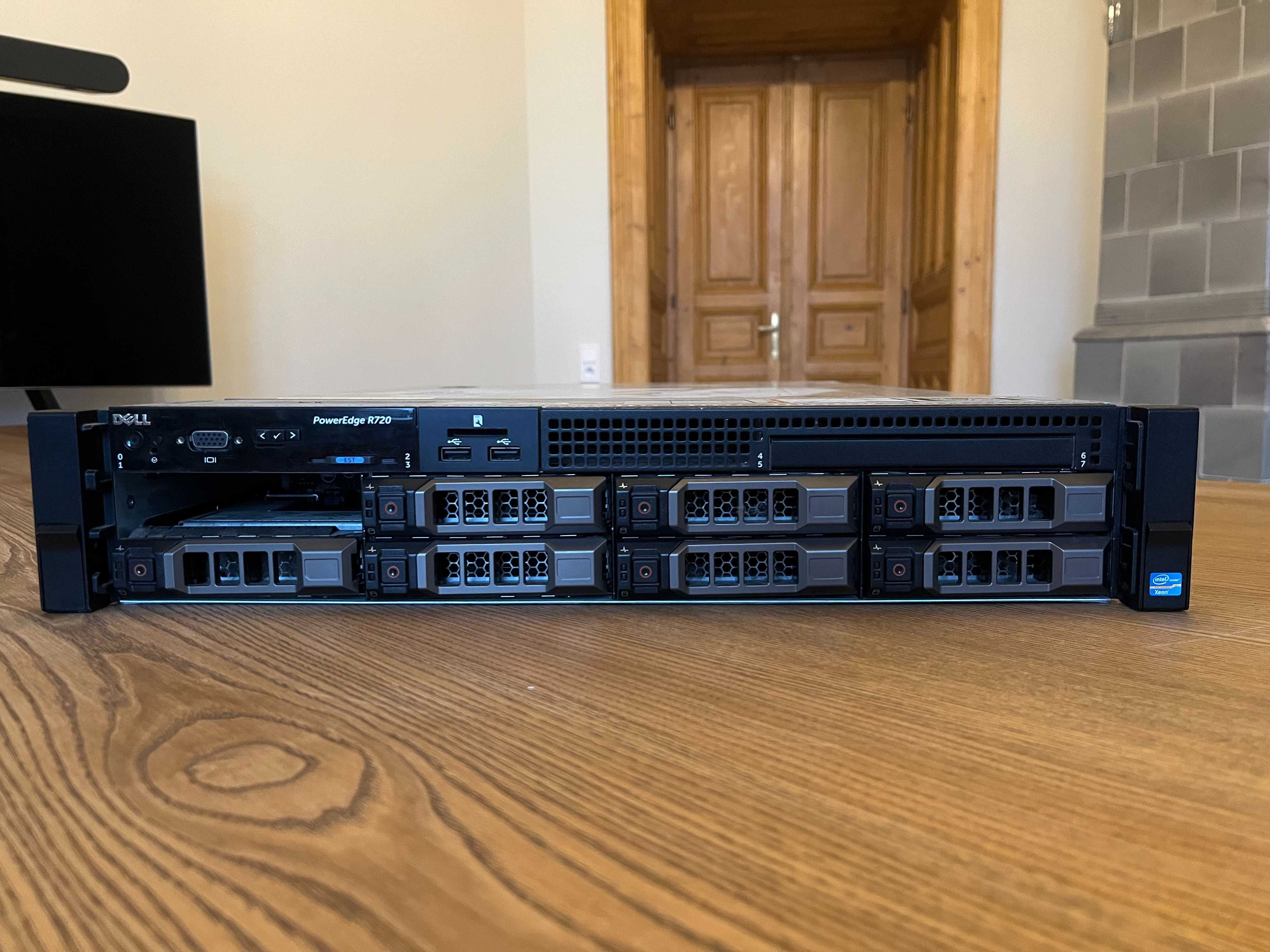 Сервер Dell PowerEdge R720 / 2x E5-2620 / 48GB