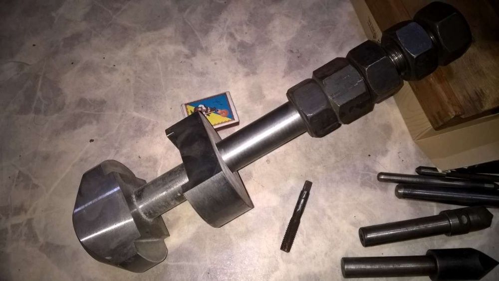 Замок-фитинг Твистлок резьбовой на Контейнер 3, 5, 6, 8, 20, 40 футов