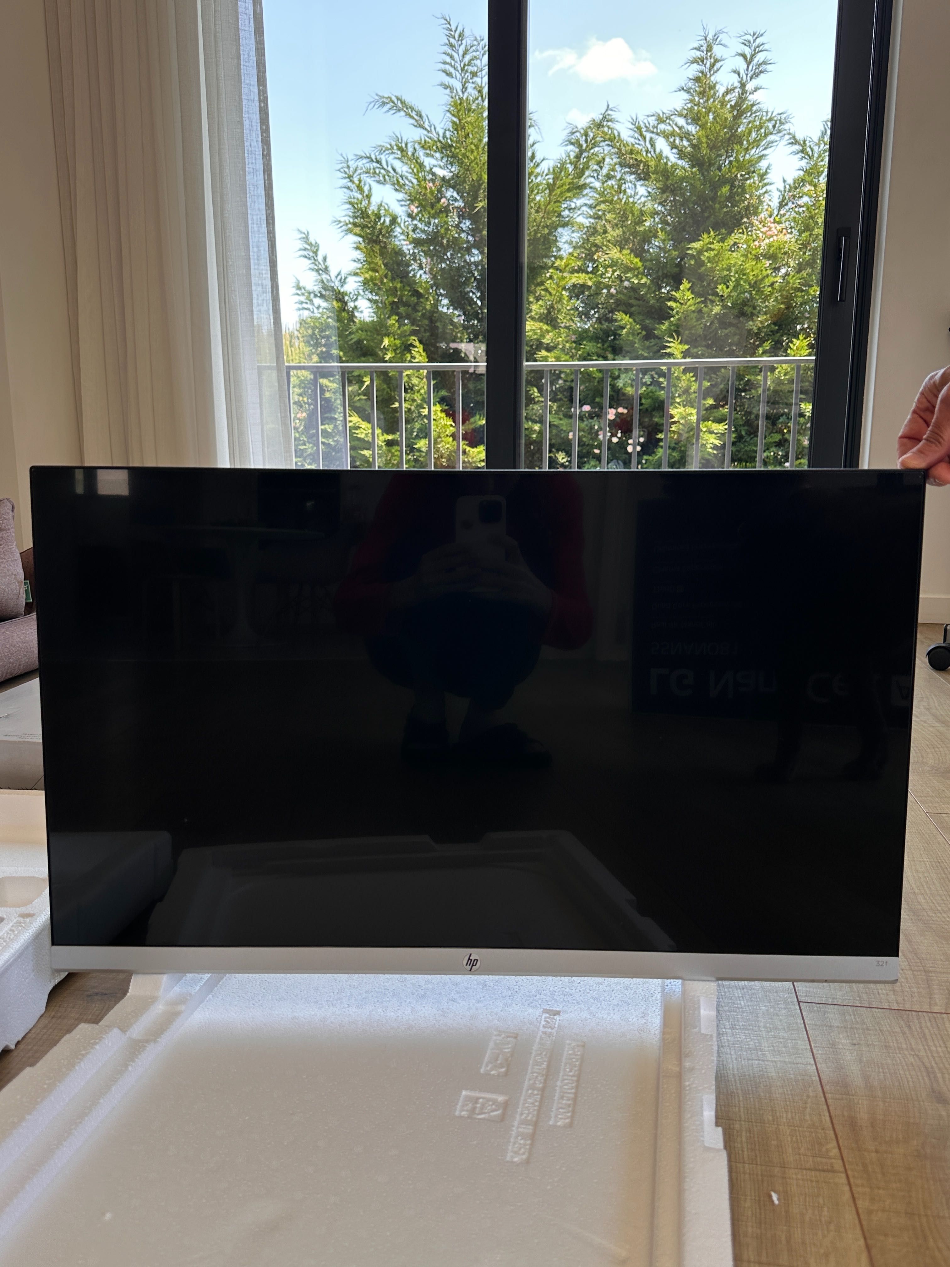 HP 32F Monitor - COMO NOVO