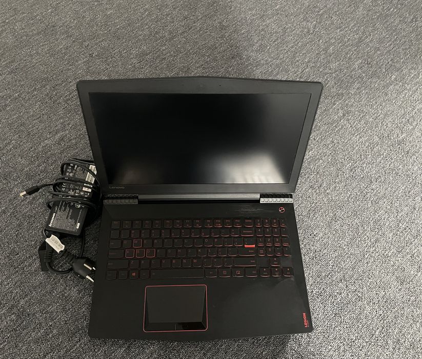 Gamingowy laptop Lenovo Legion Y520