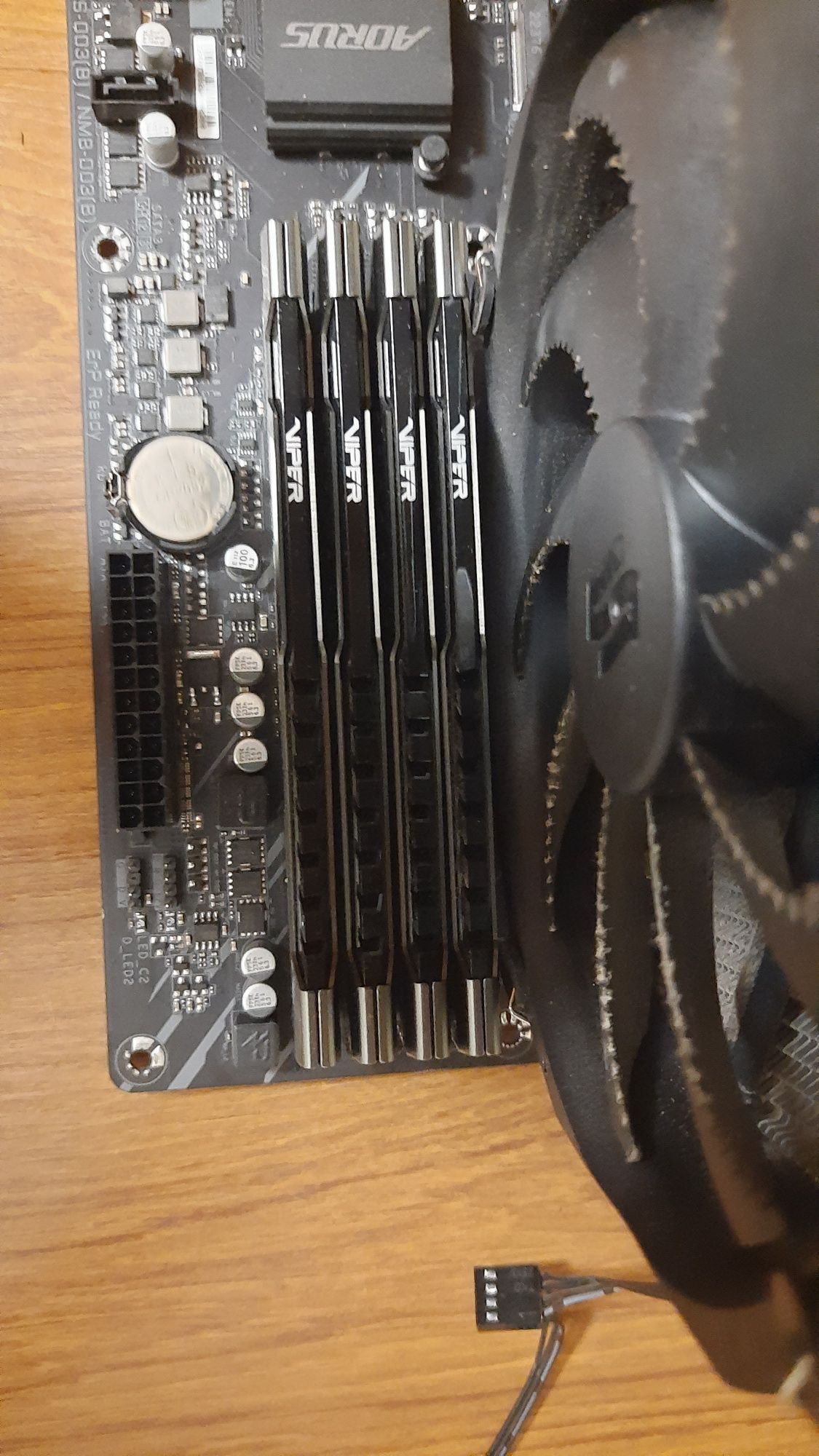 Komplekt r5 5600+32gb+aurus elite