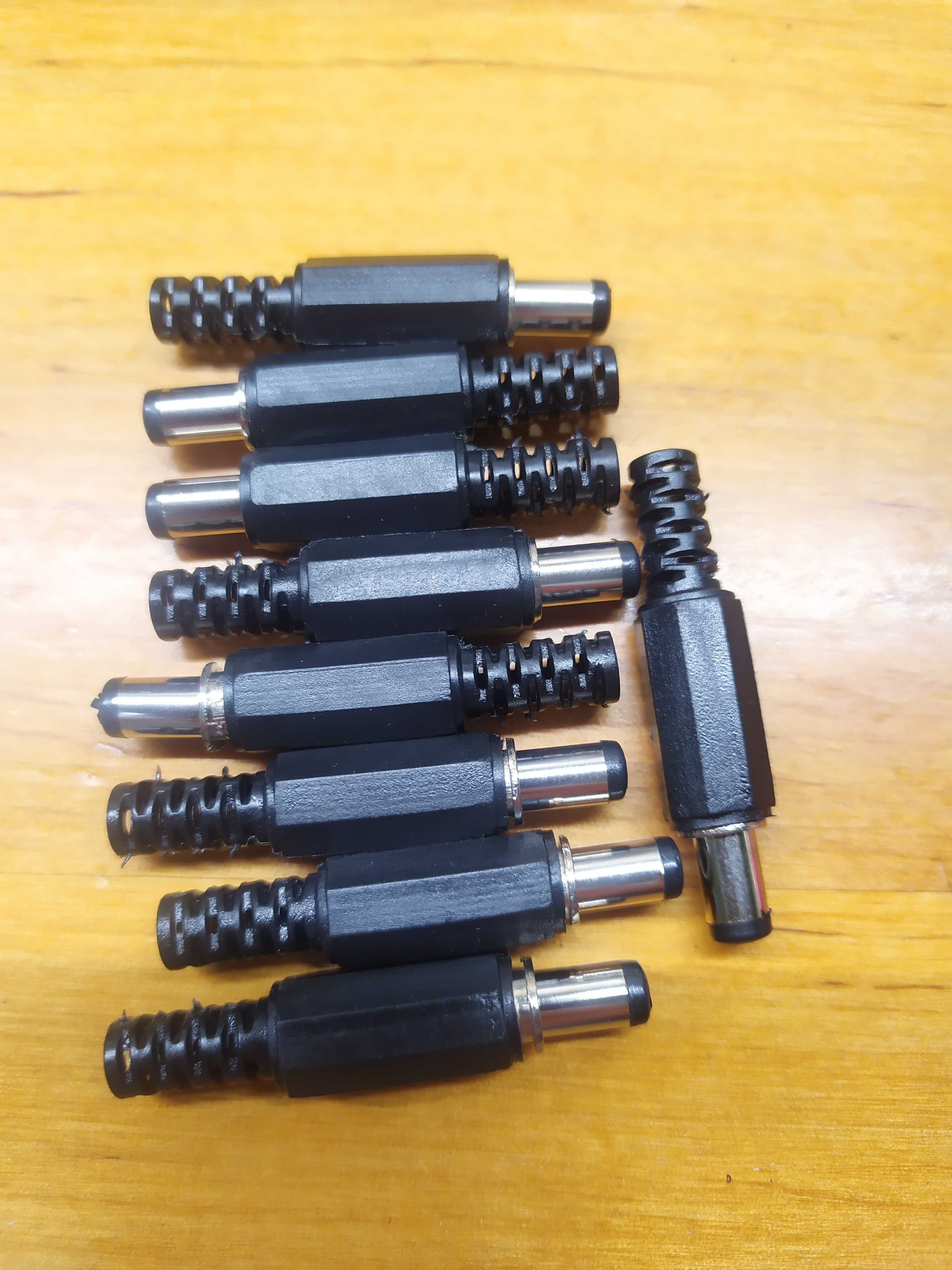 Штекер DC 5.5х2.5 мм 5.5x2.1(в дорозі)