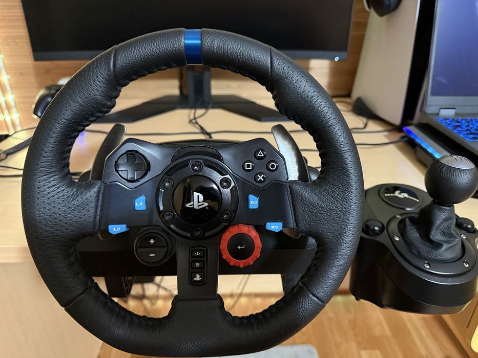 Комплект 3 в 1 Руль и педали Logitech G29