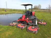 TORO GROUNDSMASTER 4700d John Deer 8800 TerrainCut