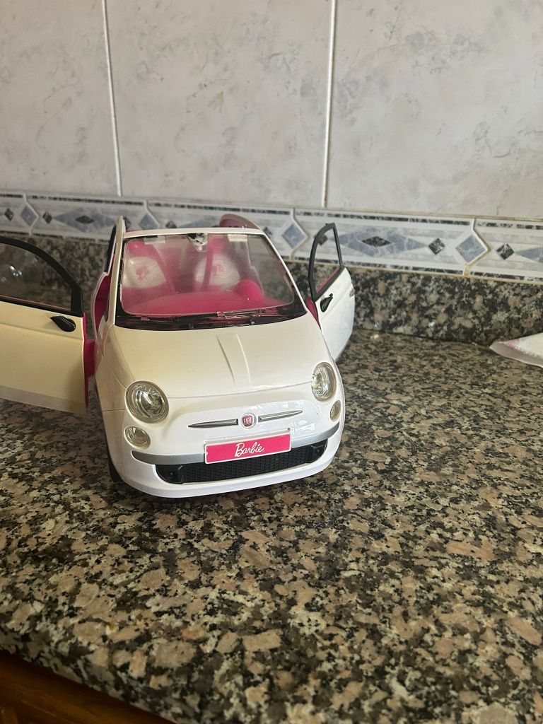 Carro e moto da Barbie