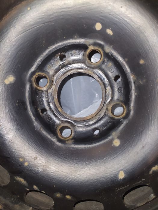 Зимня гума з металевими дисками 175/65 р15