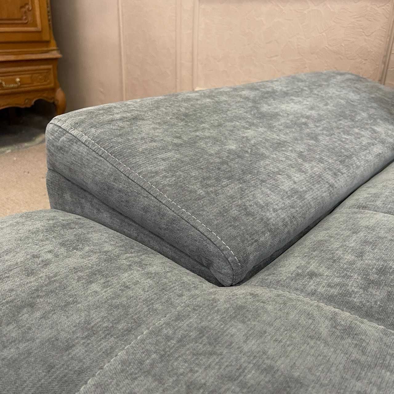 Тканинний новий диван п-подібної форми
