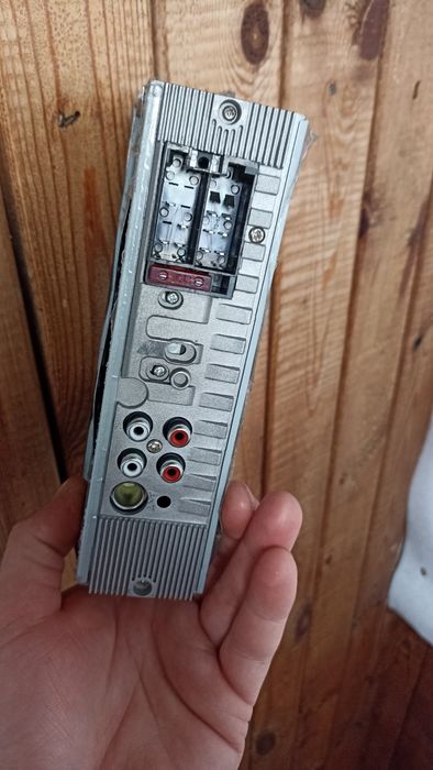 Авто магнитола cyclone