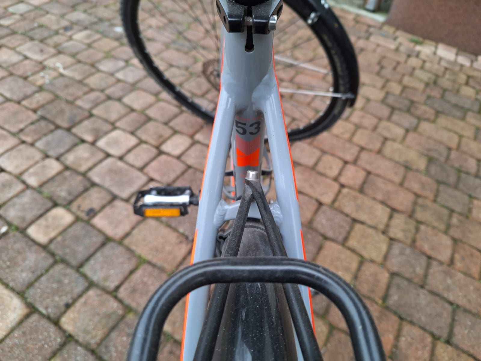 Cube cross race pro gravel