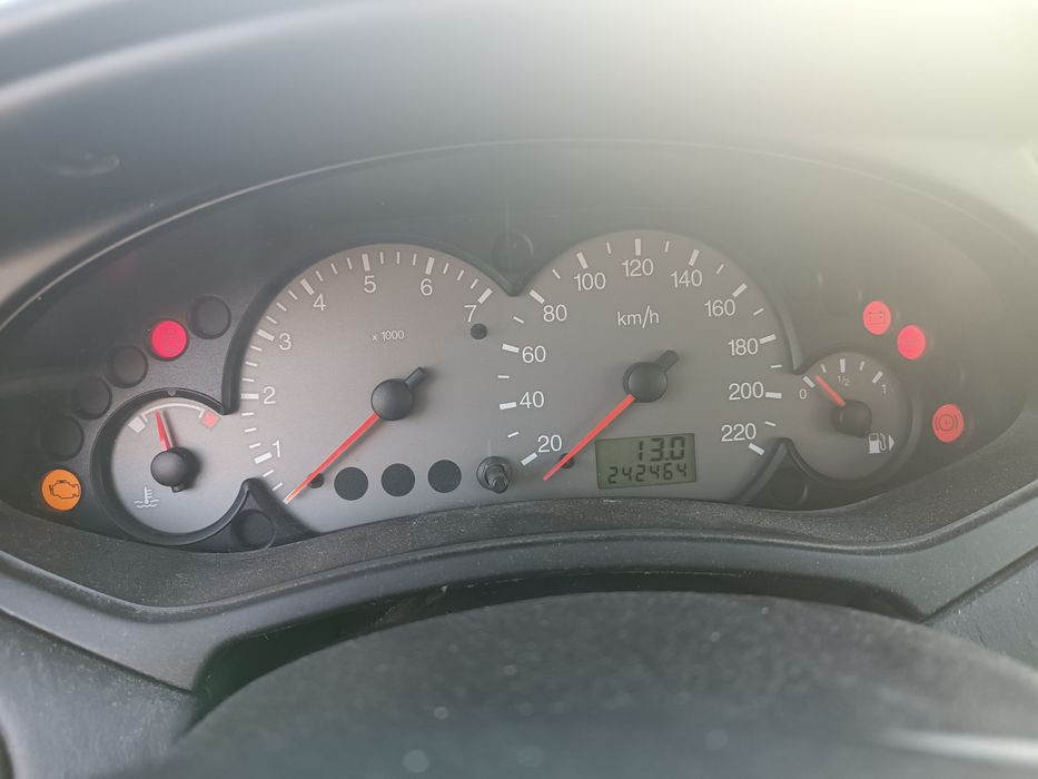 Ford Focus 1600 sedan