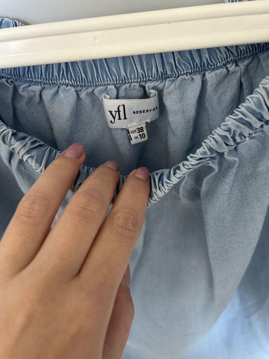 Niebieska bluzka hiszpanka Reserved & YSL