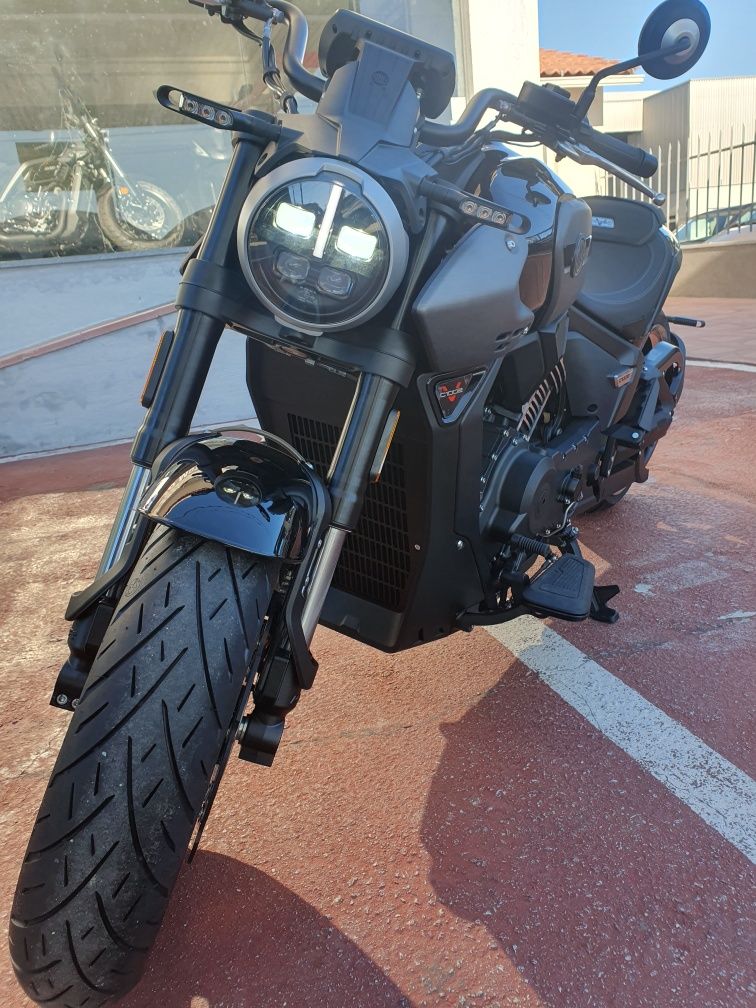 Morbidelli C1002V